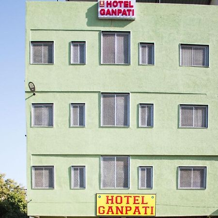 Hotel Ganpati Udaipur Exterior foto